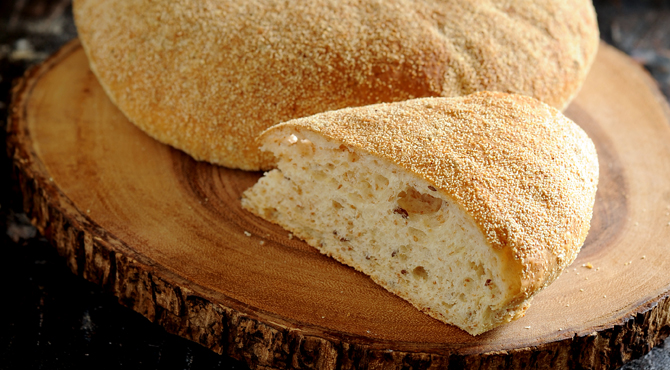 طريقة تحضير خبز الدار بالنخالة وبذور الكتان